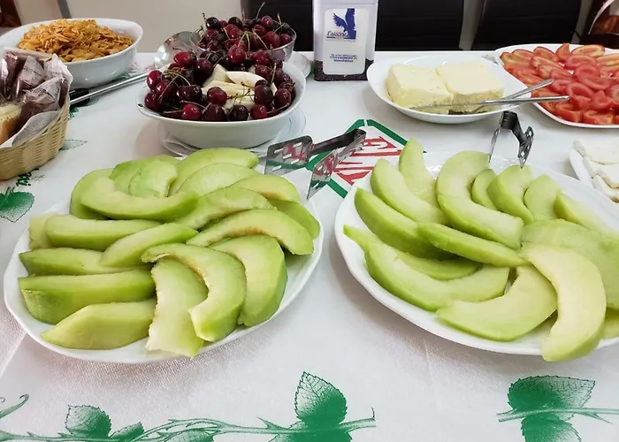 Hotel The First Sarandë