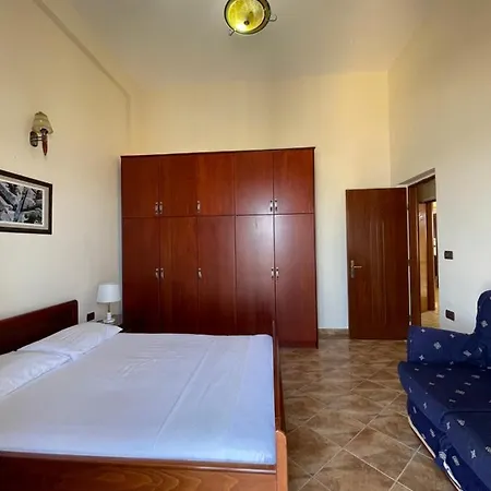 The First Otel Saranda