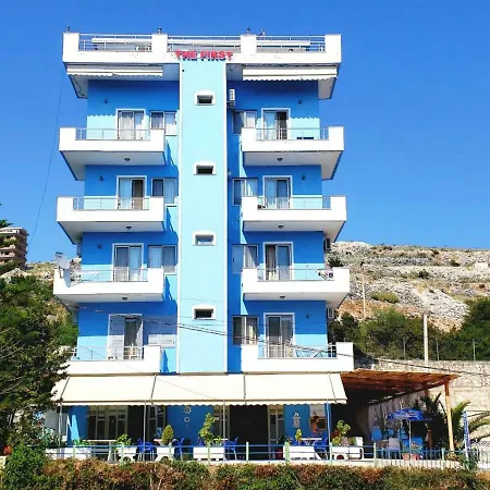 ホテル The First Sarandë